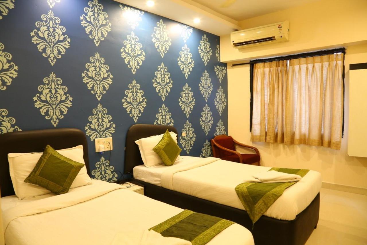 Sri Mayuri Hotel Hyderabad