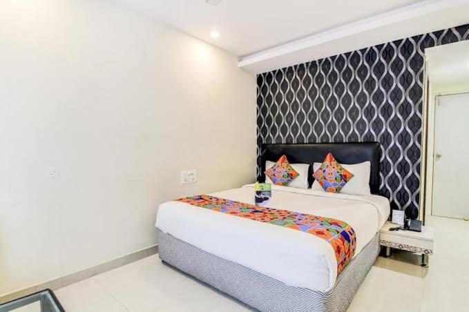 Hotel Sri Mayuri Hyderabad